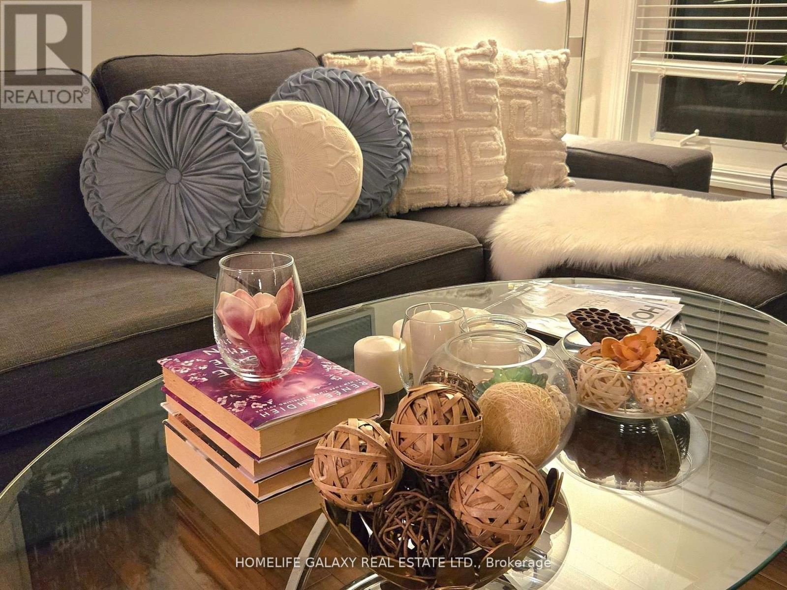 Photo 30 of 1471 Fieldlight Boulevard, Pickering ON