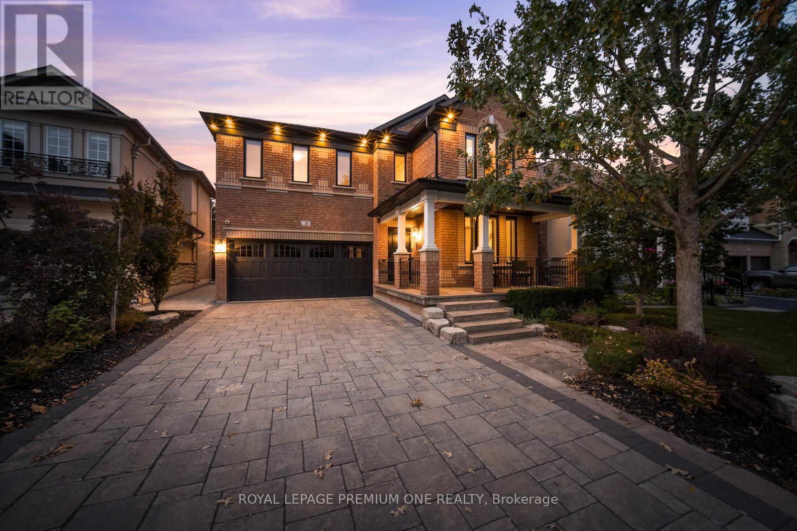 Photo 35 of 28 Johnswood Crescent, Vaughan ON