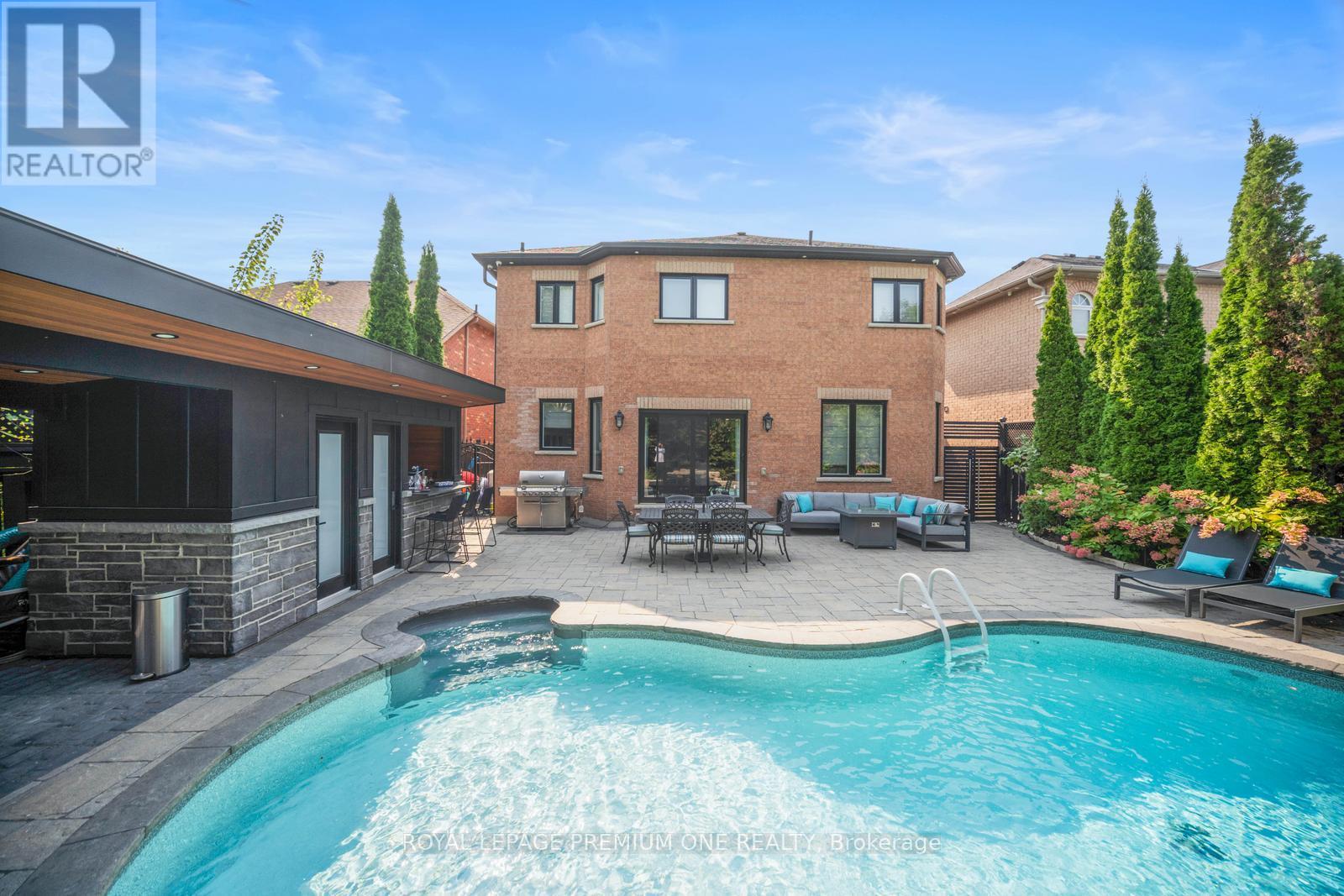 Photo 36 of 28 Johnswood Crescent, Vaughan ON