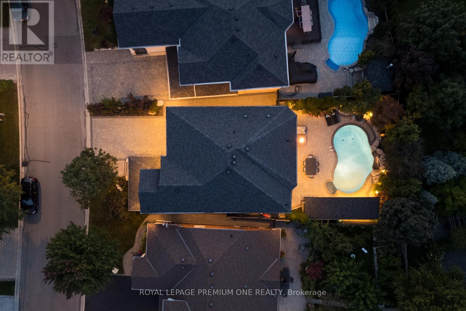 Photo 49 of 28 Johnswood Crescent, Vaughan ON