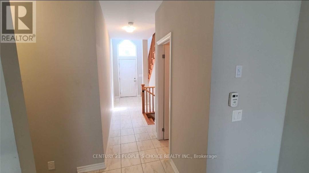 Photo 11 of 5 Gregory Avenue, Collingwood ON