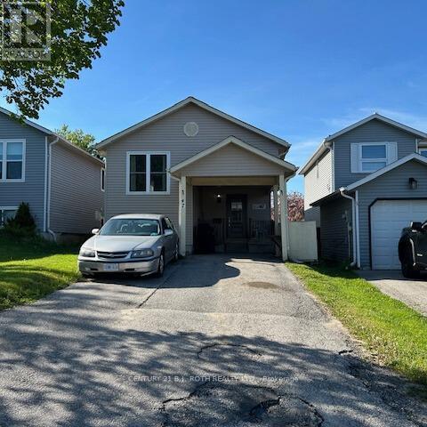 Photo 8 of 47 Dambrosio Drive, Barrie ON