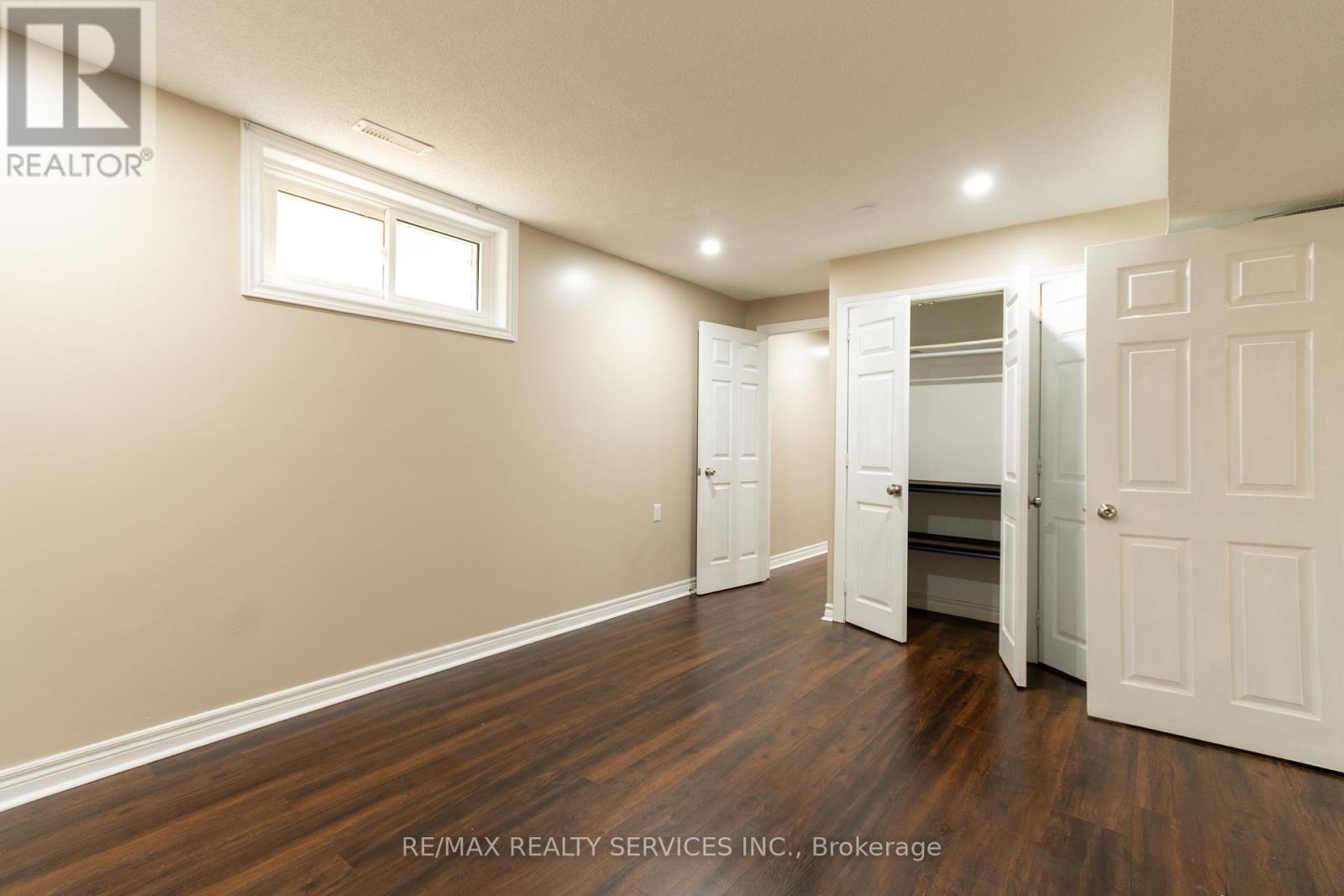Photo 29 of 22 Oshaughnessy Crescent, Barrie ON