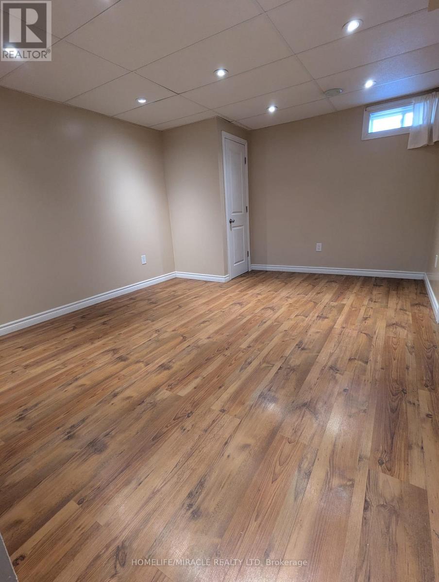 Photo 16 of 71 800 West Ridge Boulevard, Orillia ON