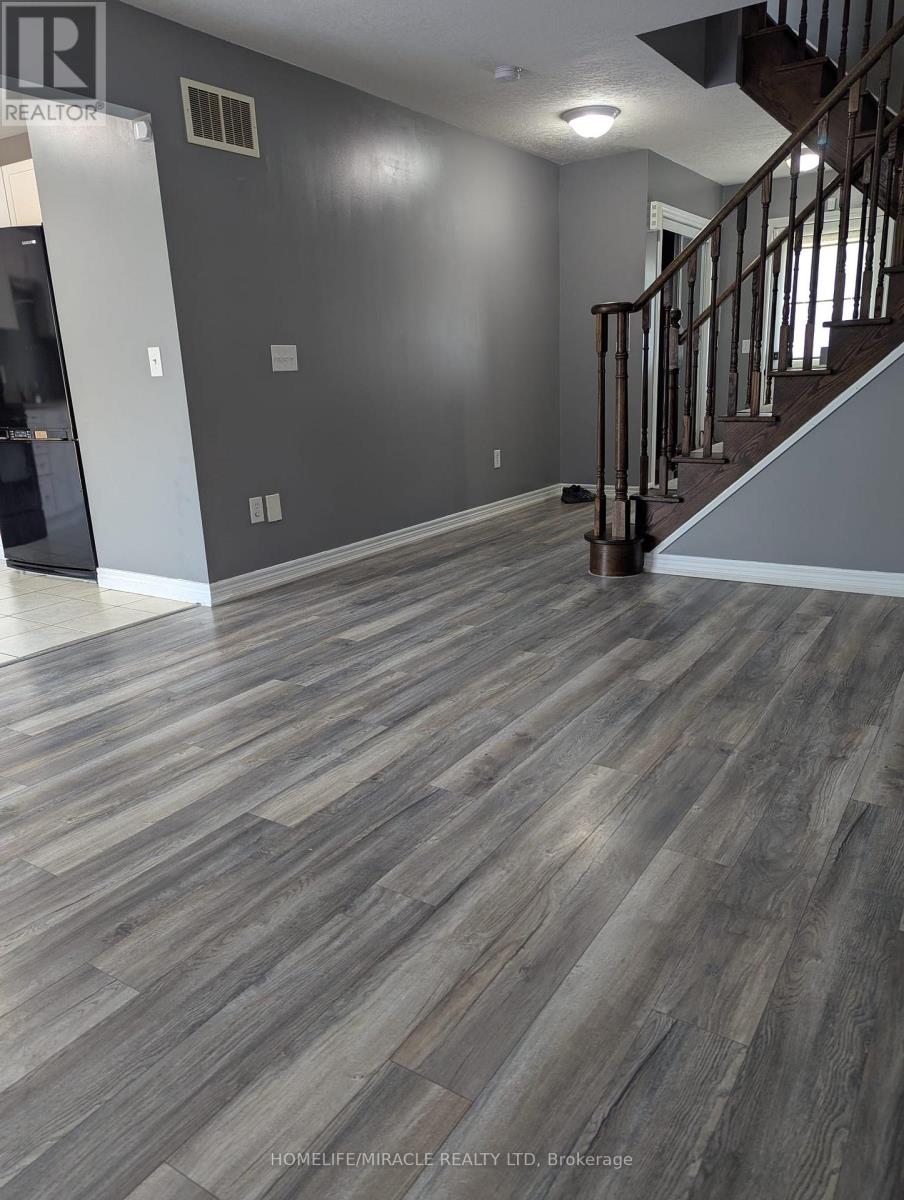 Photo 6 of 71 800 West Ridge Boulevard, Orillia ON