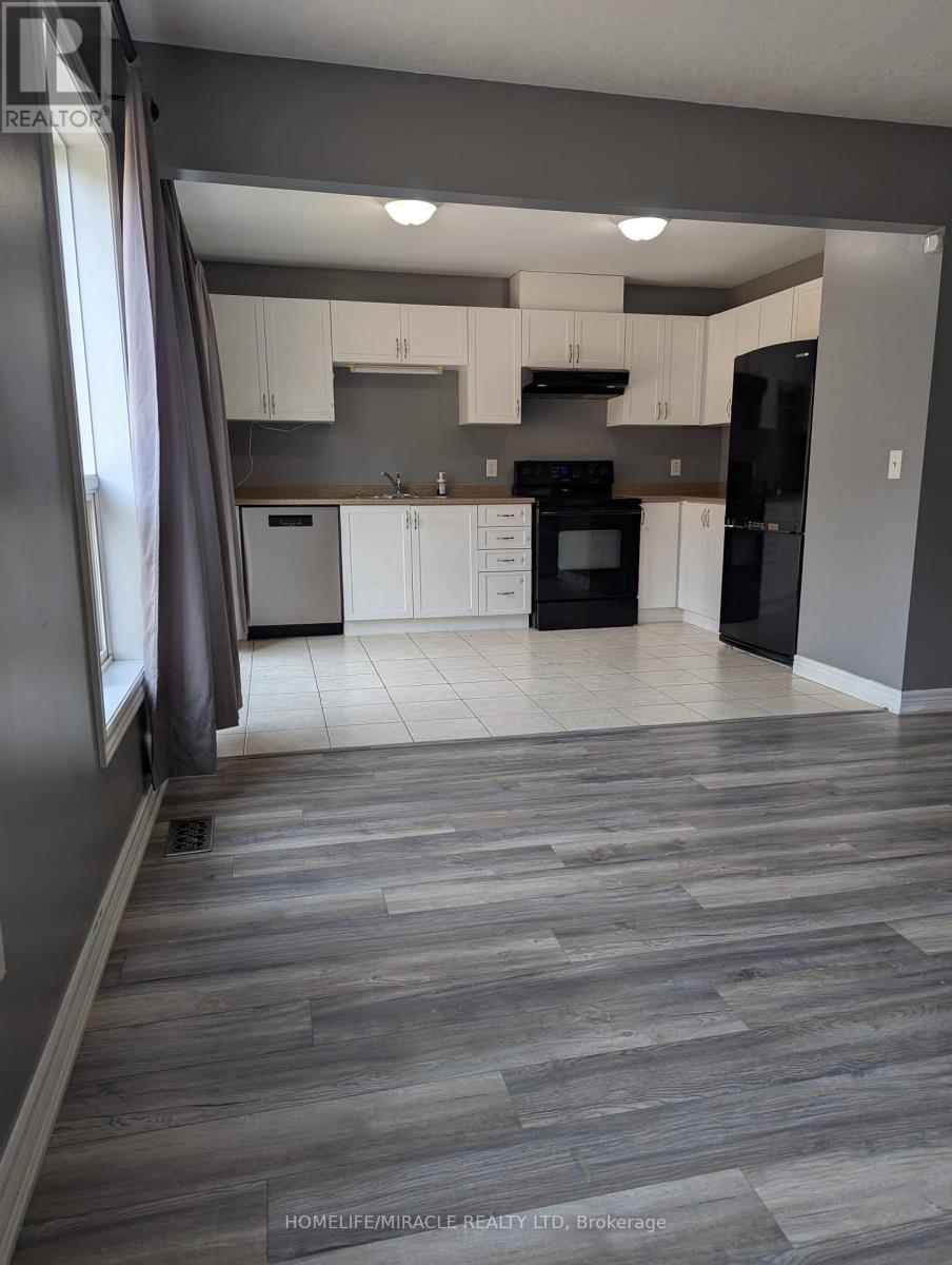 Photo 8 of 71 800 West Ridge Boulevard, Orillia ON
