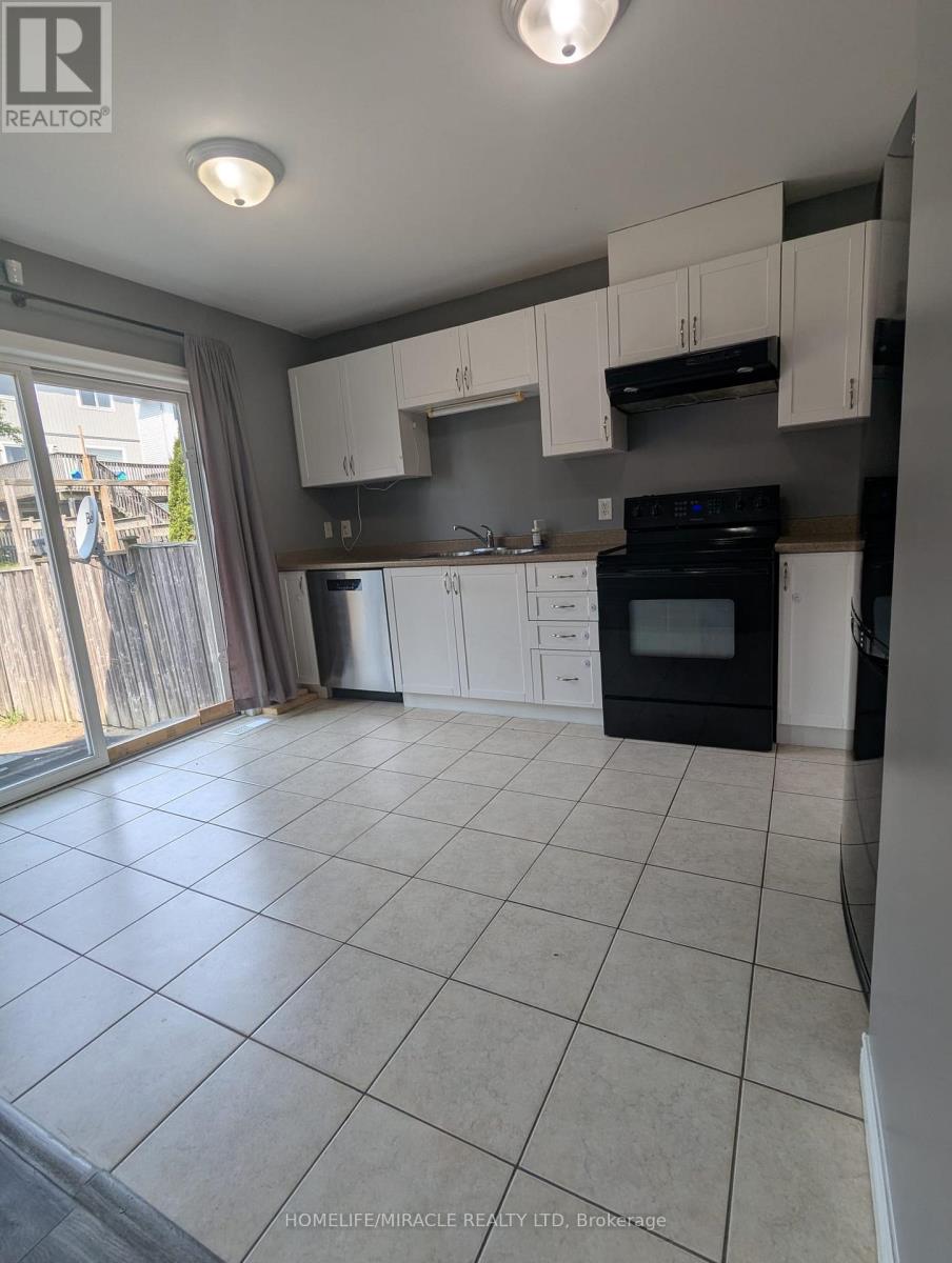 Photo 9 of 71 800 West Ridge Boulevard, Orillia ON