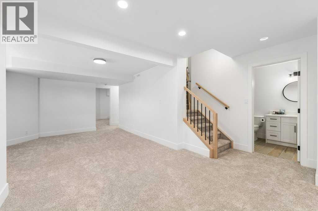 Single Family House for Sale in  Mckenzie Lake Point SE McKenzie Lake Calgary 