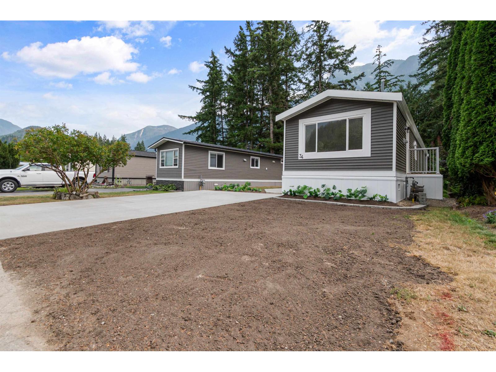 34 65367 KAWKAWA LAKE ROAD, Hope, Hope