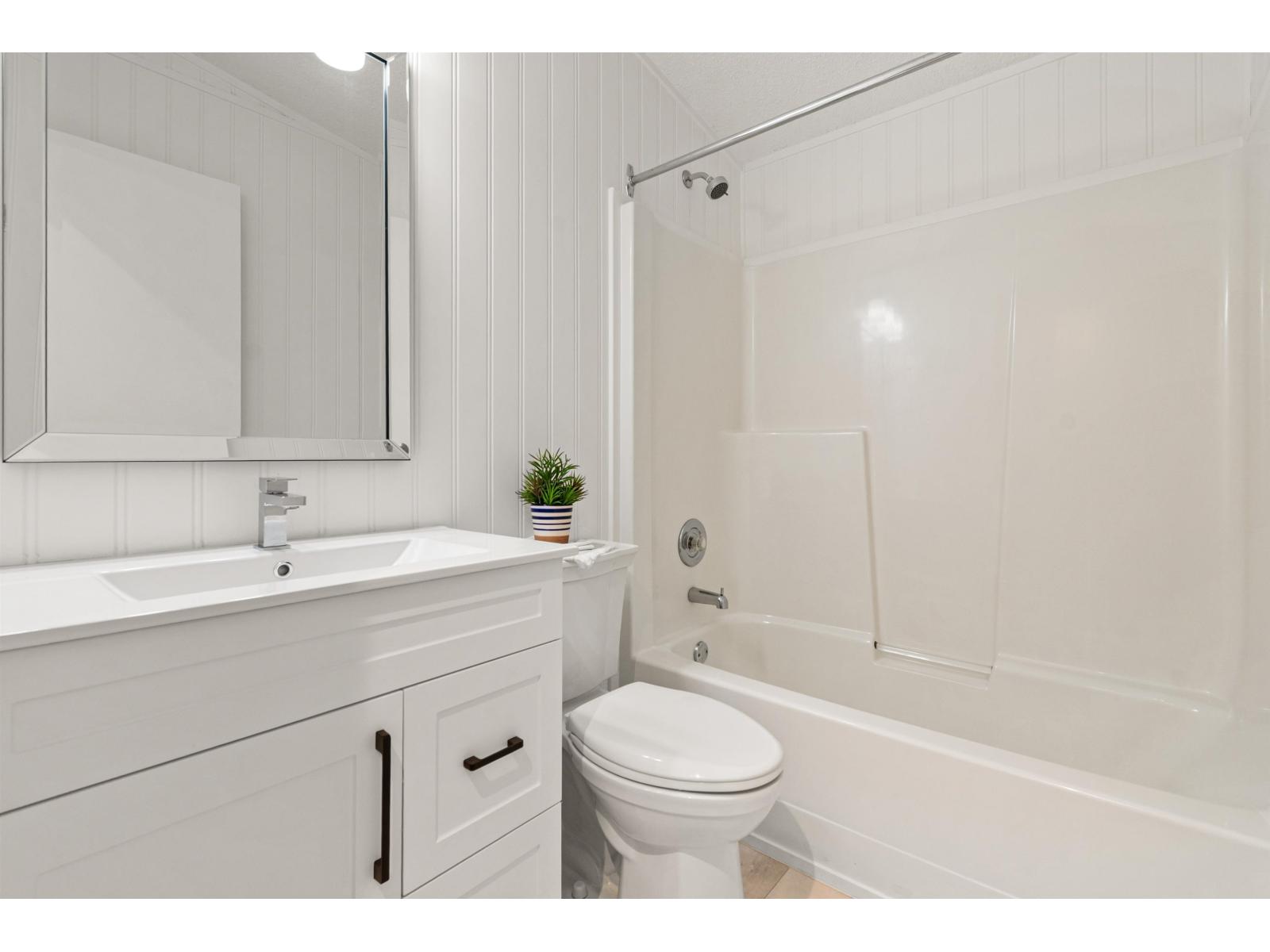 34 65367 KAWKAWA LAKE ROAD, Hope, Hope