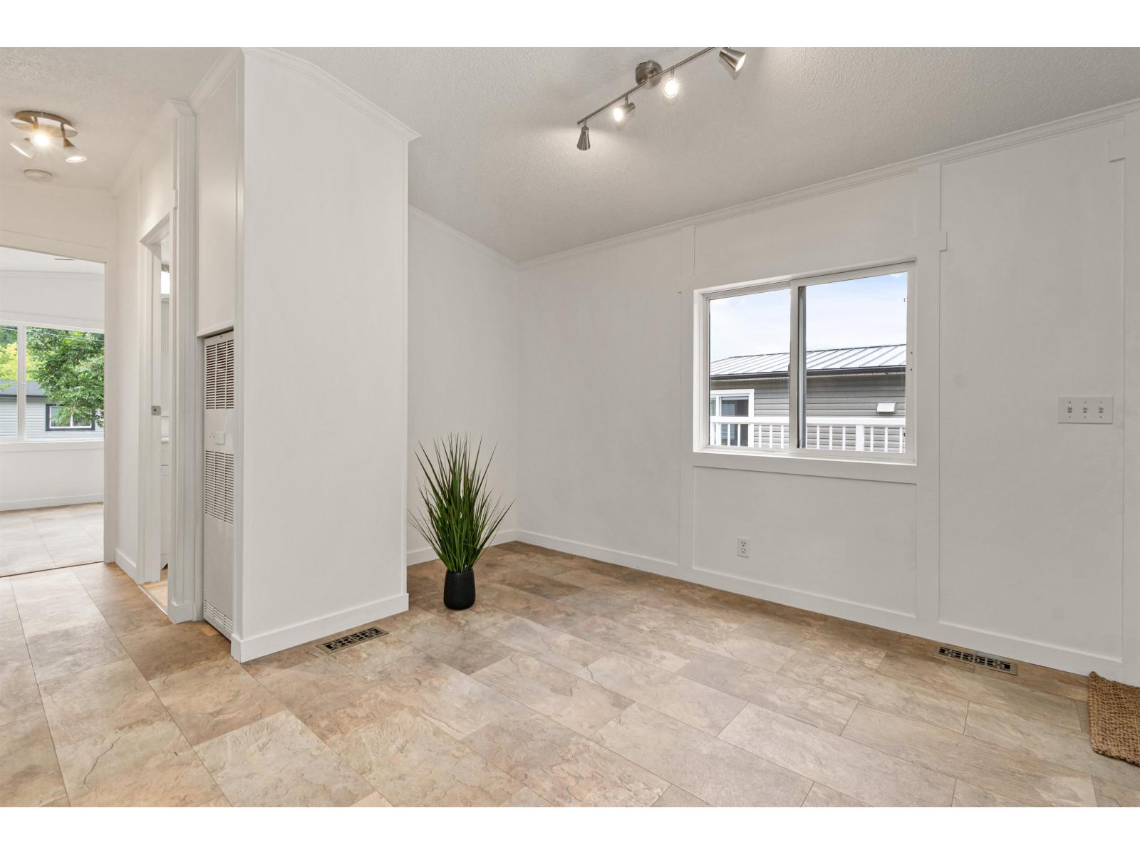 34 65367 KAWKAWA LAKE ROAD, Hope, Hope