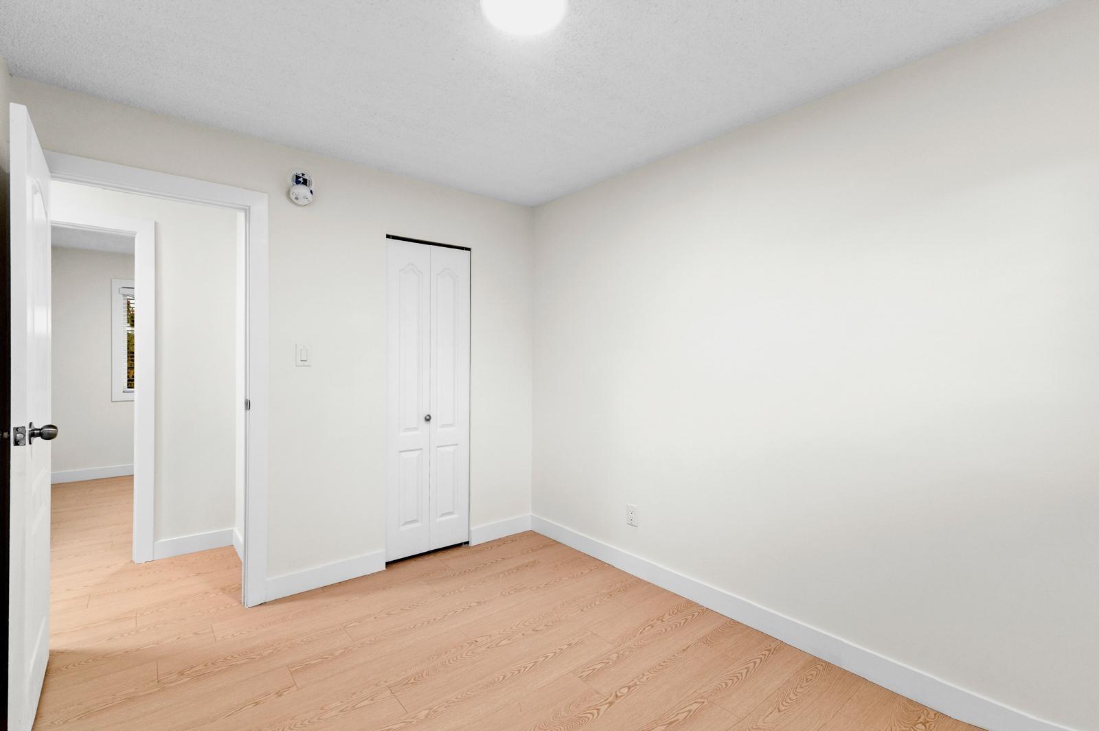 Photo 13 of 11633 87 A Avenue, Delta BC