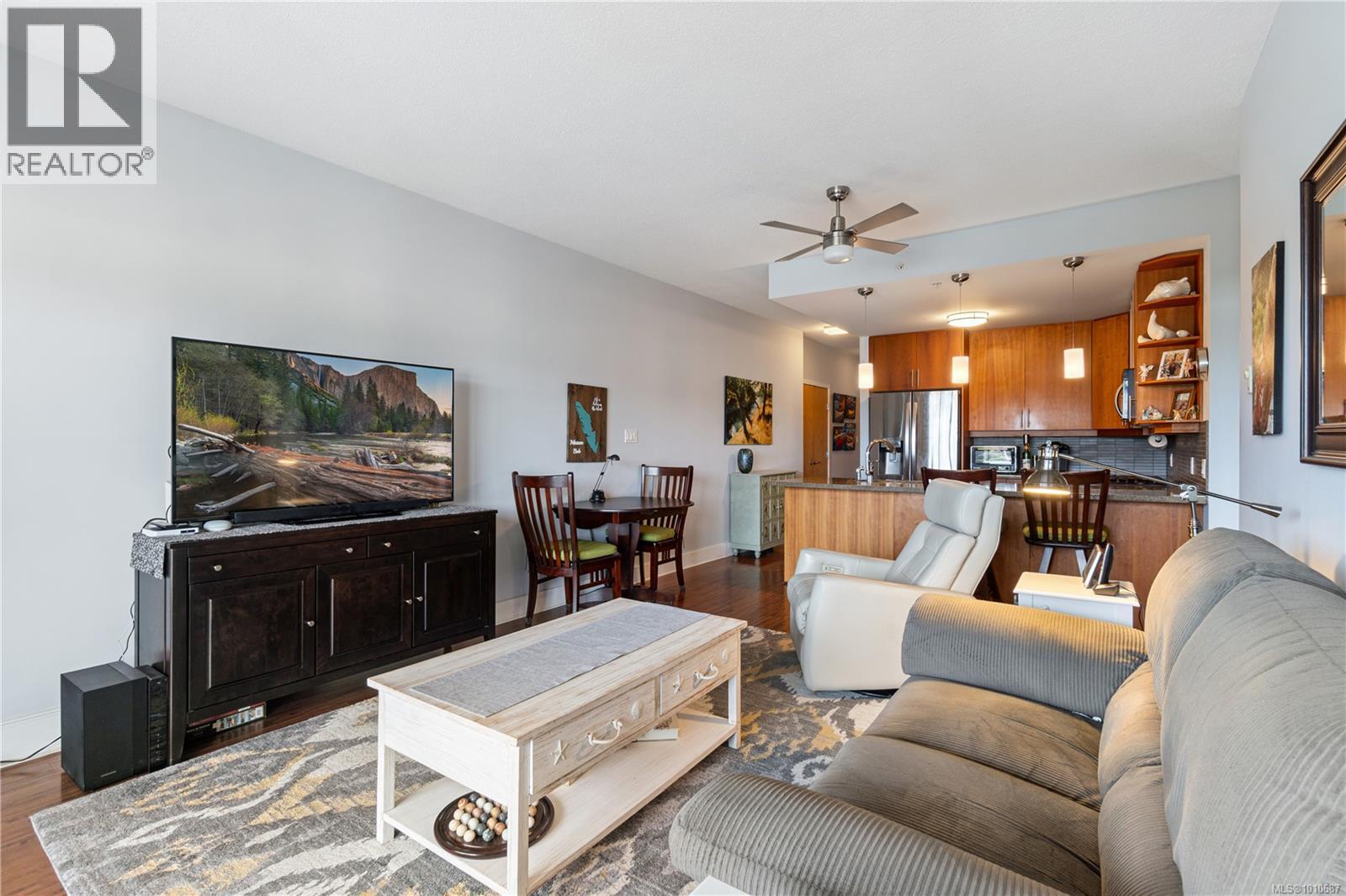 Photo 22 of 607 194 Beachside Dr, Parksville BC