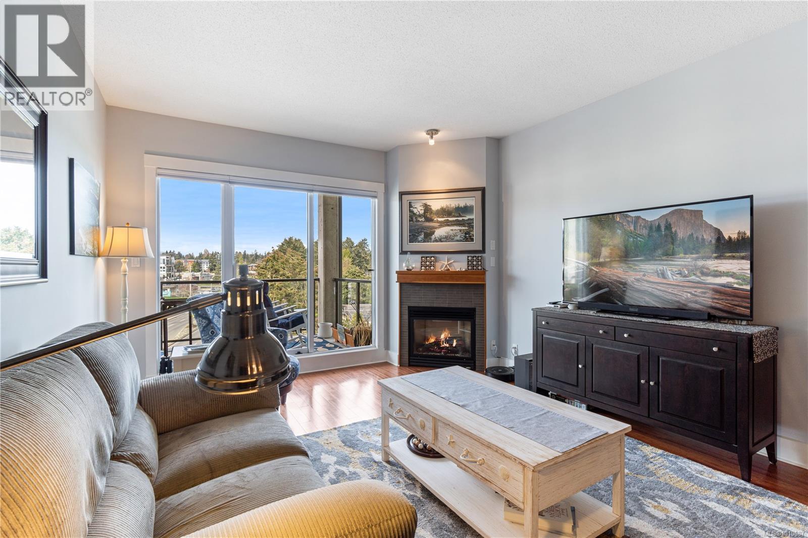 Photo 6 of 607 194 Beachside Dr, Parksville BC