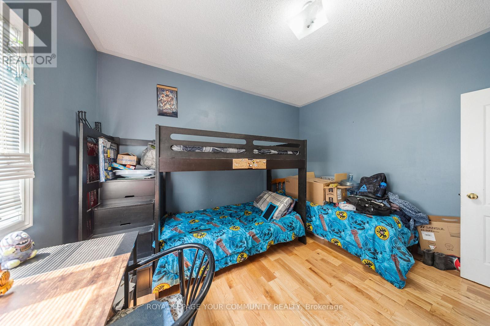 Photo 19 of 6926 Early Settler Row, Mississauga ON