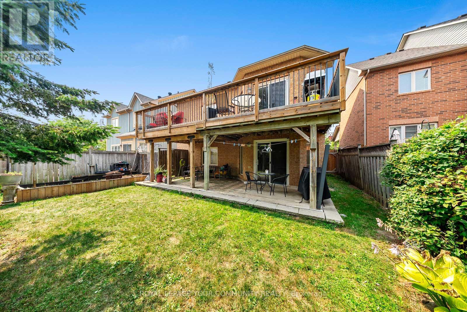 Photo 39 of 6926 Early Settler Row, Mississauga ON