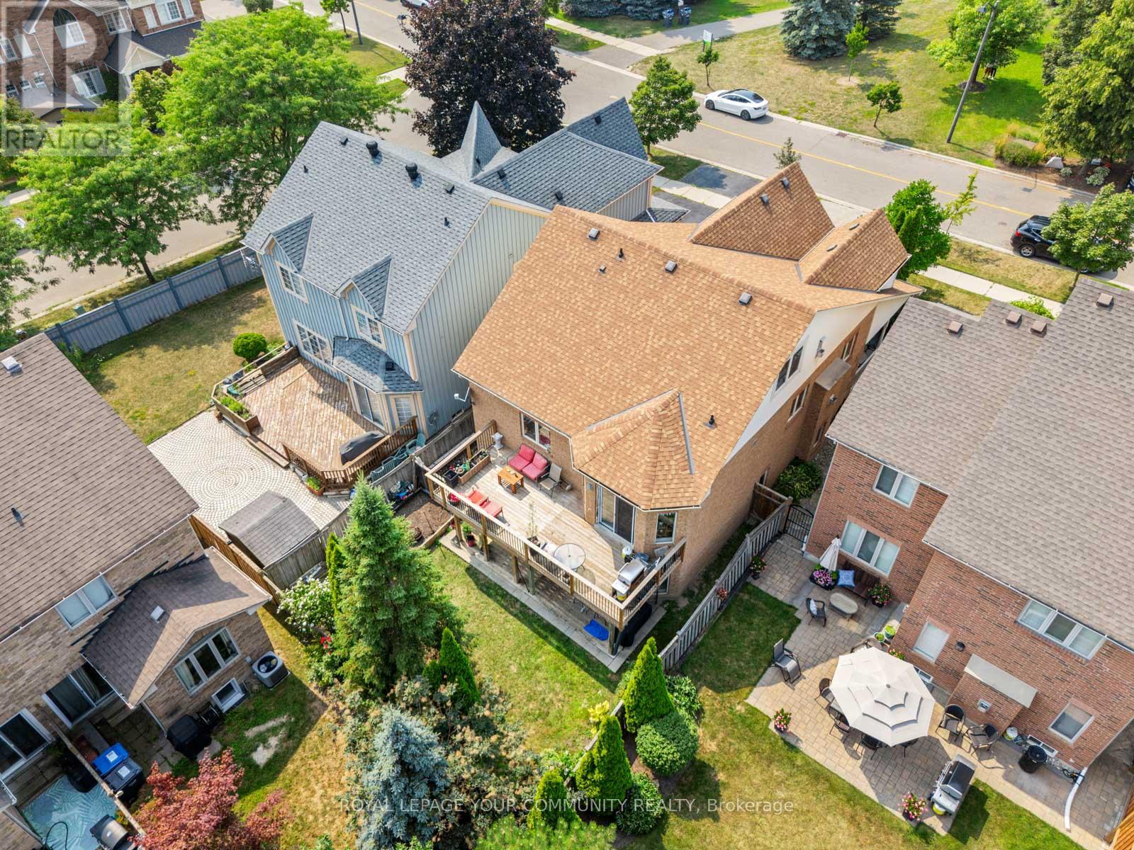 Photo 43 of 6926 Early Settler Row, Mississauga ON
