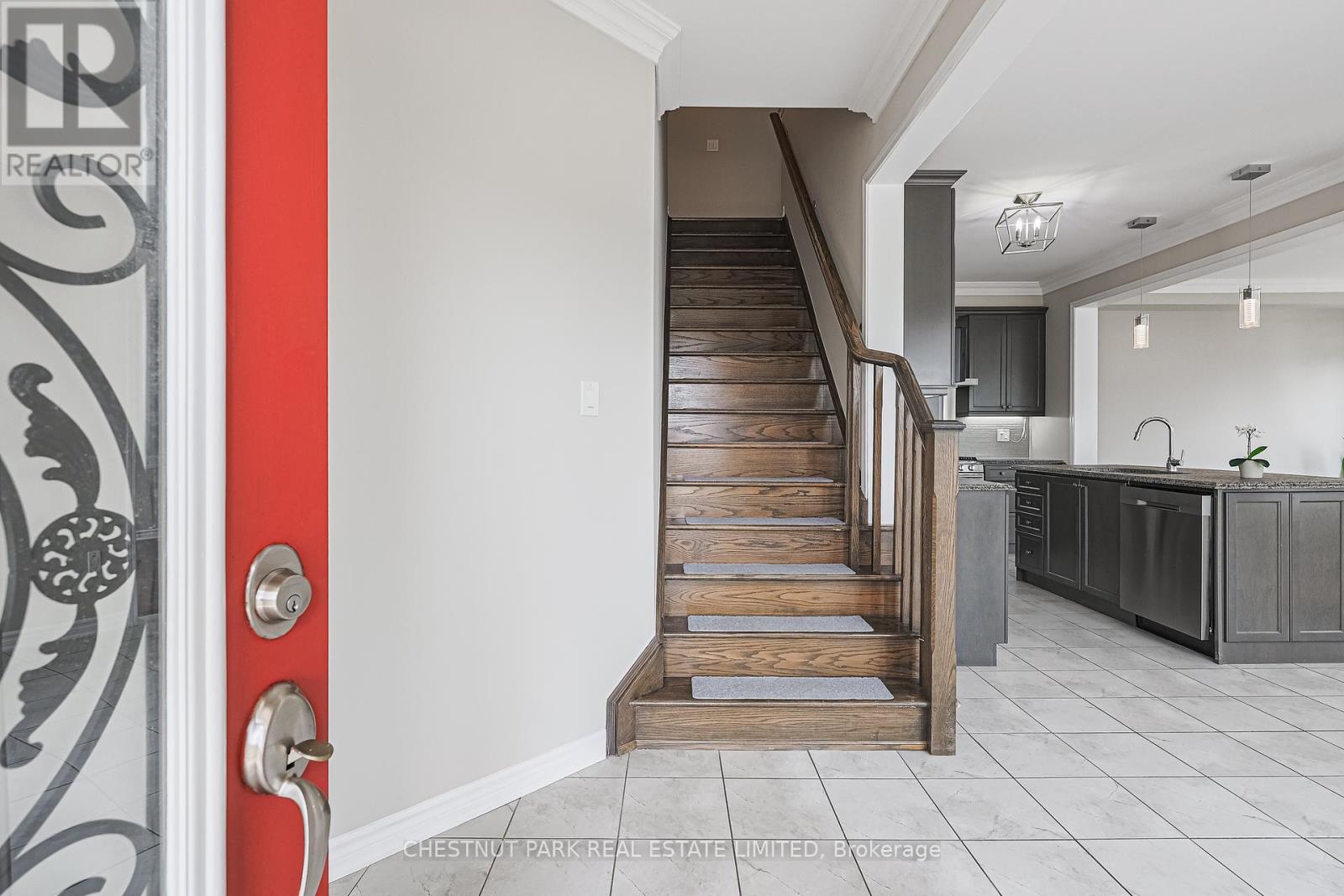 Photo 29 of 565 Edenbrook Hill Drive, Brampton ON