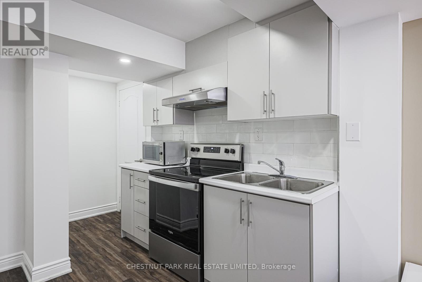 Photo 44 of 565 Edenbrook Hill Drive, Brampton ON