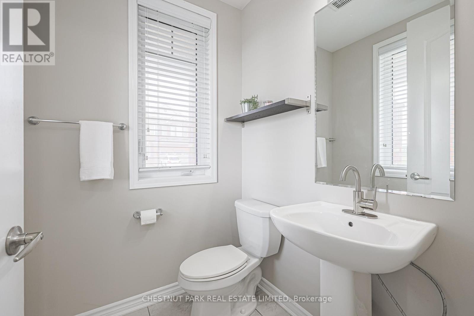 Photo 26 of 565 Edenbrook Hill Drive, Brampton ON