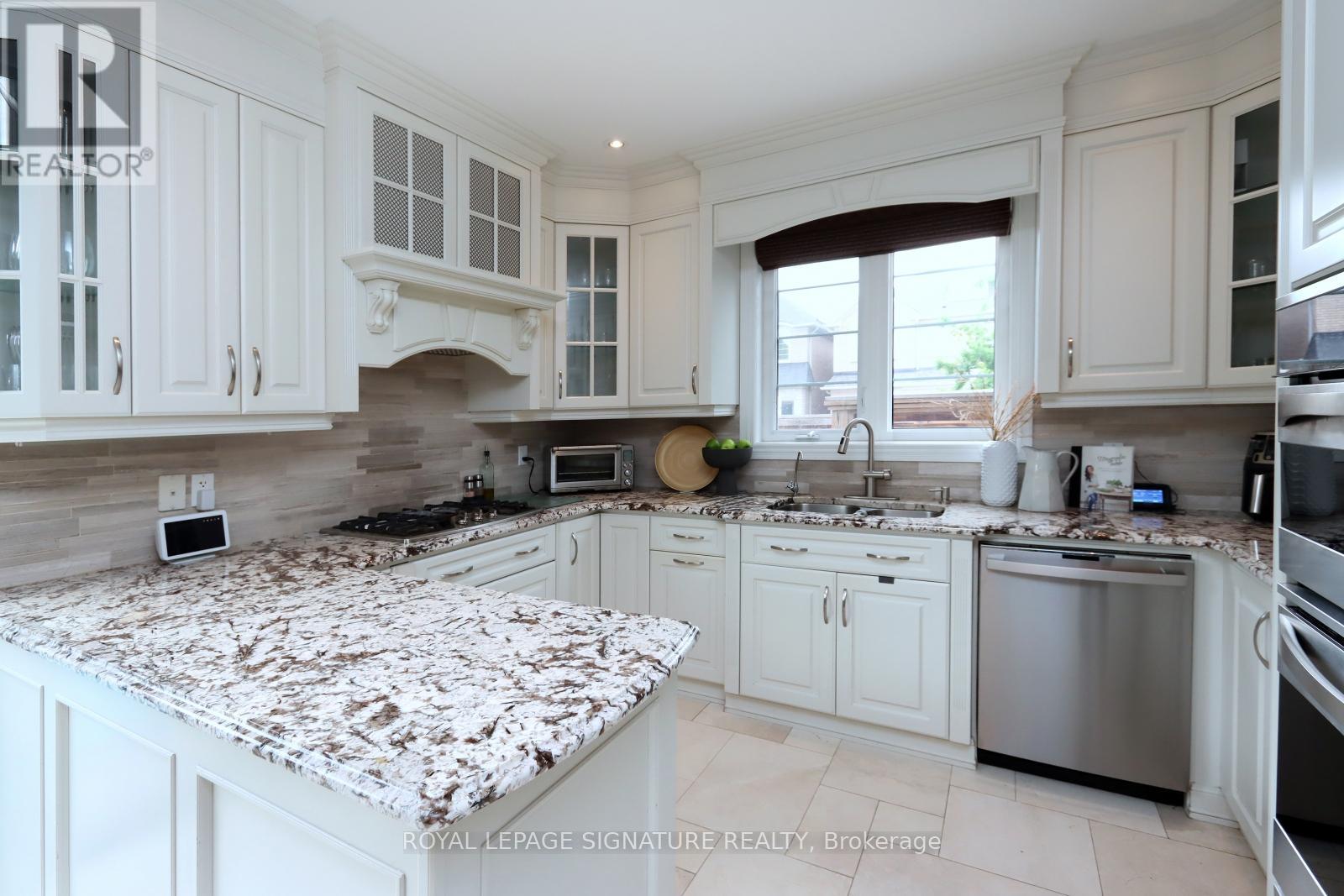 Photo 34 of 3200 Cotter Road, Burlington ON