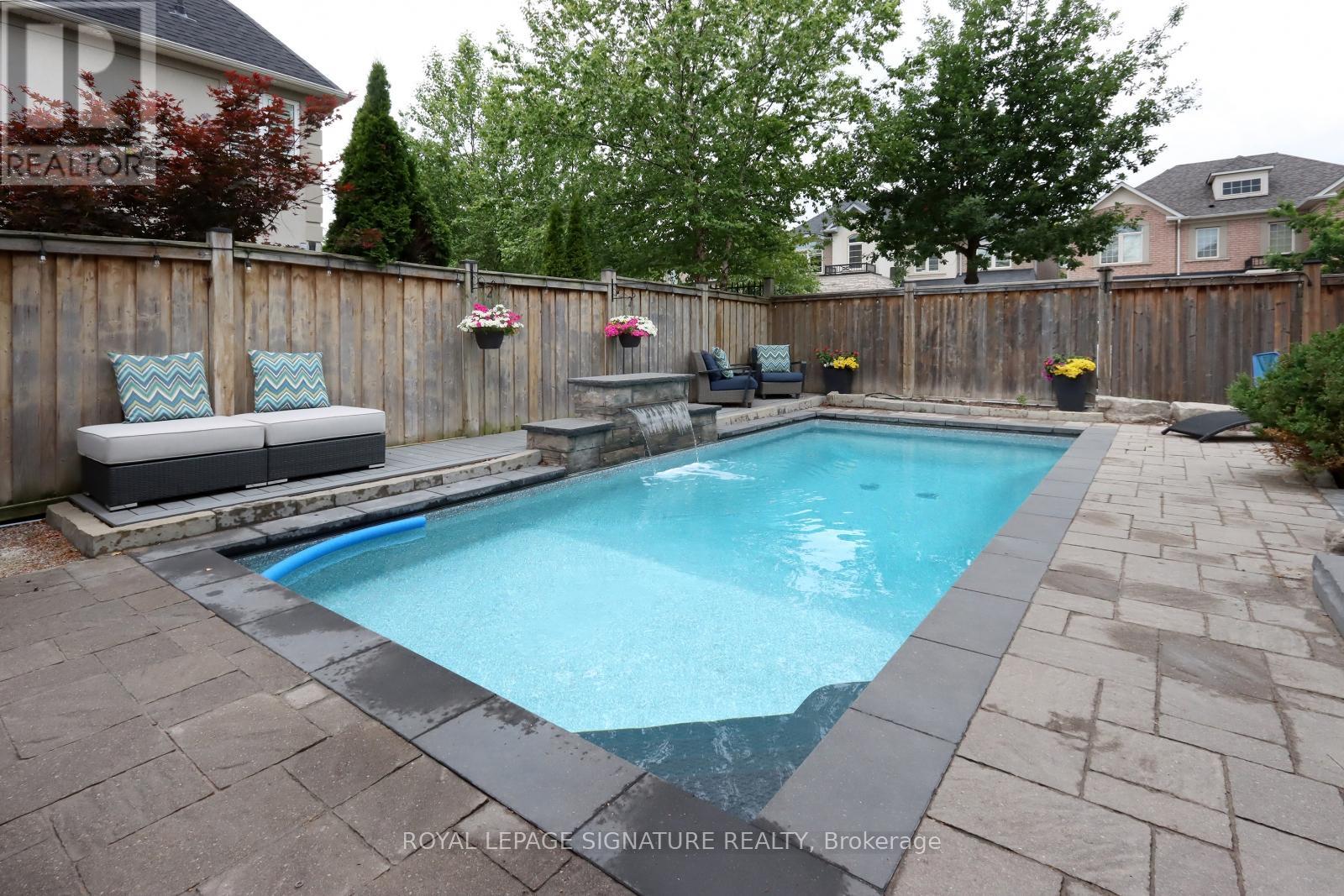 Photo 15 of 3200 Cotter Road, Burlington ON