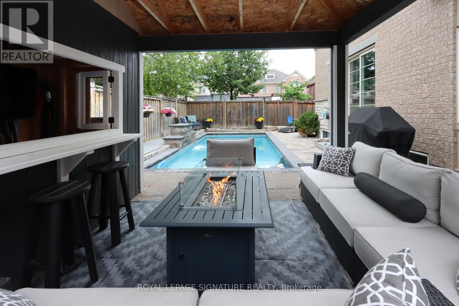 Photo 9 of 3200 Cotter Road, Burlington ON