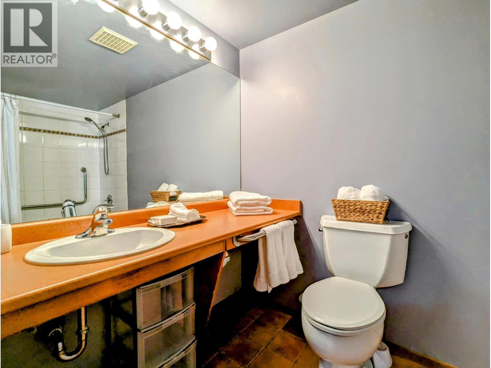 Photo 15 of 2060 Summit Drive Unit 104, Panorama BC