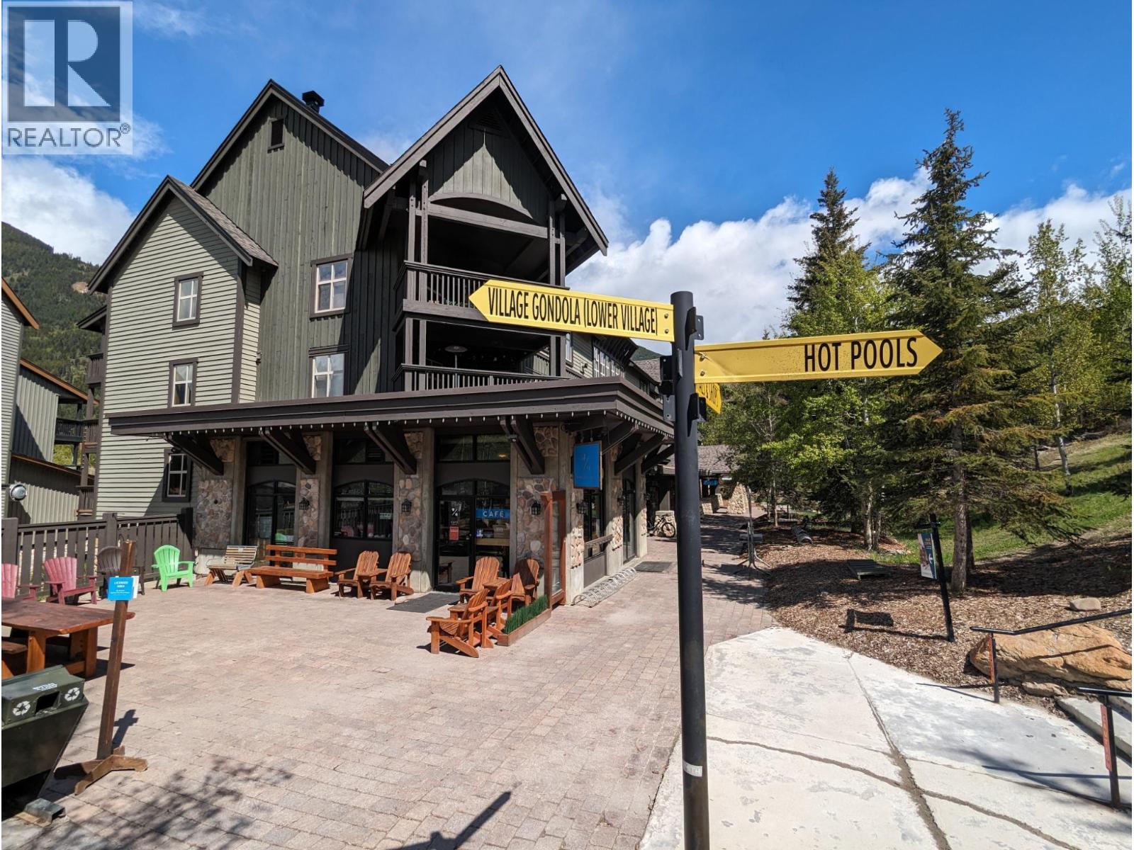 Photo 19 of 2060 Summit Drive Unit 208, Panorama BC