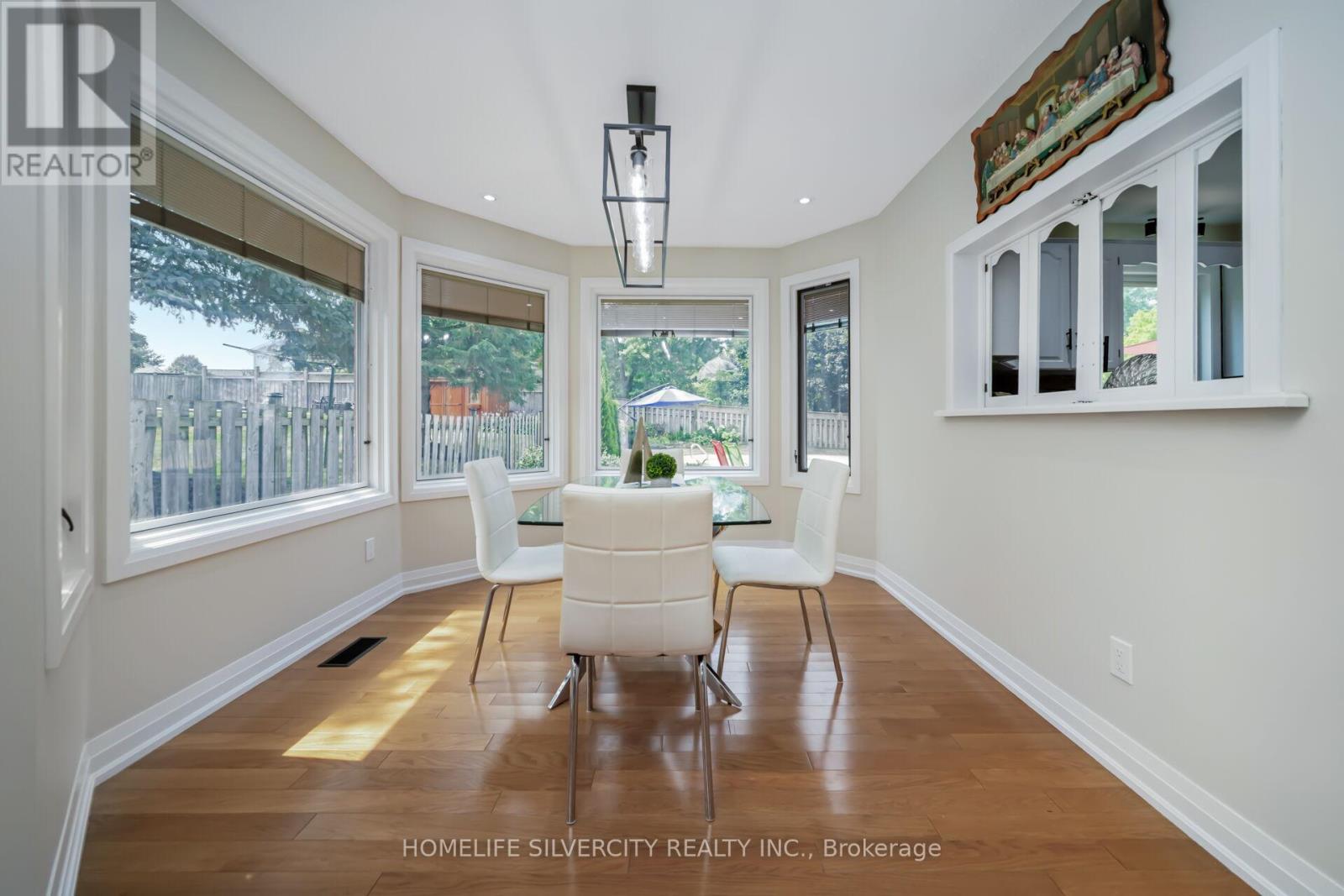 Photo 10 of 118 Parkedge Street, Guelph Eramosa ON