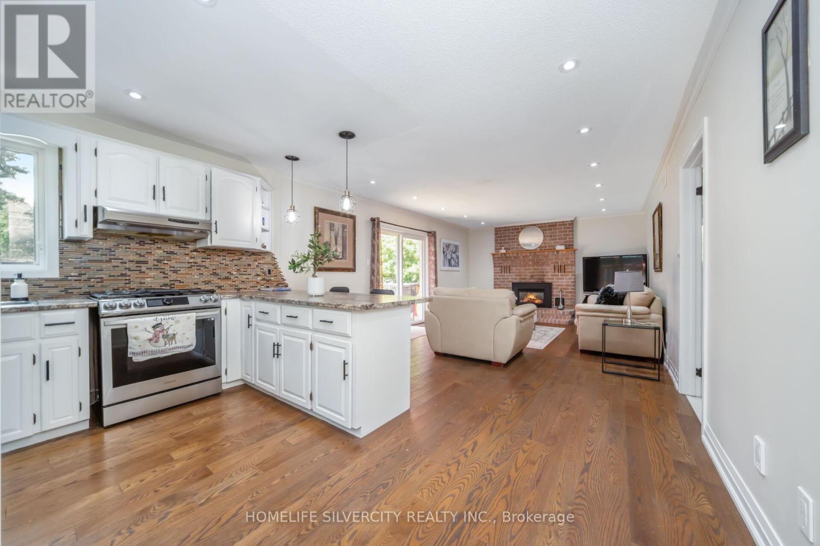 Photo 12 of 118 Parkedge Street, Guelph Eramosa ON