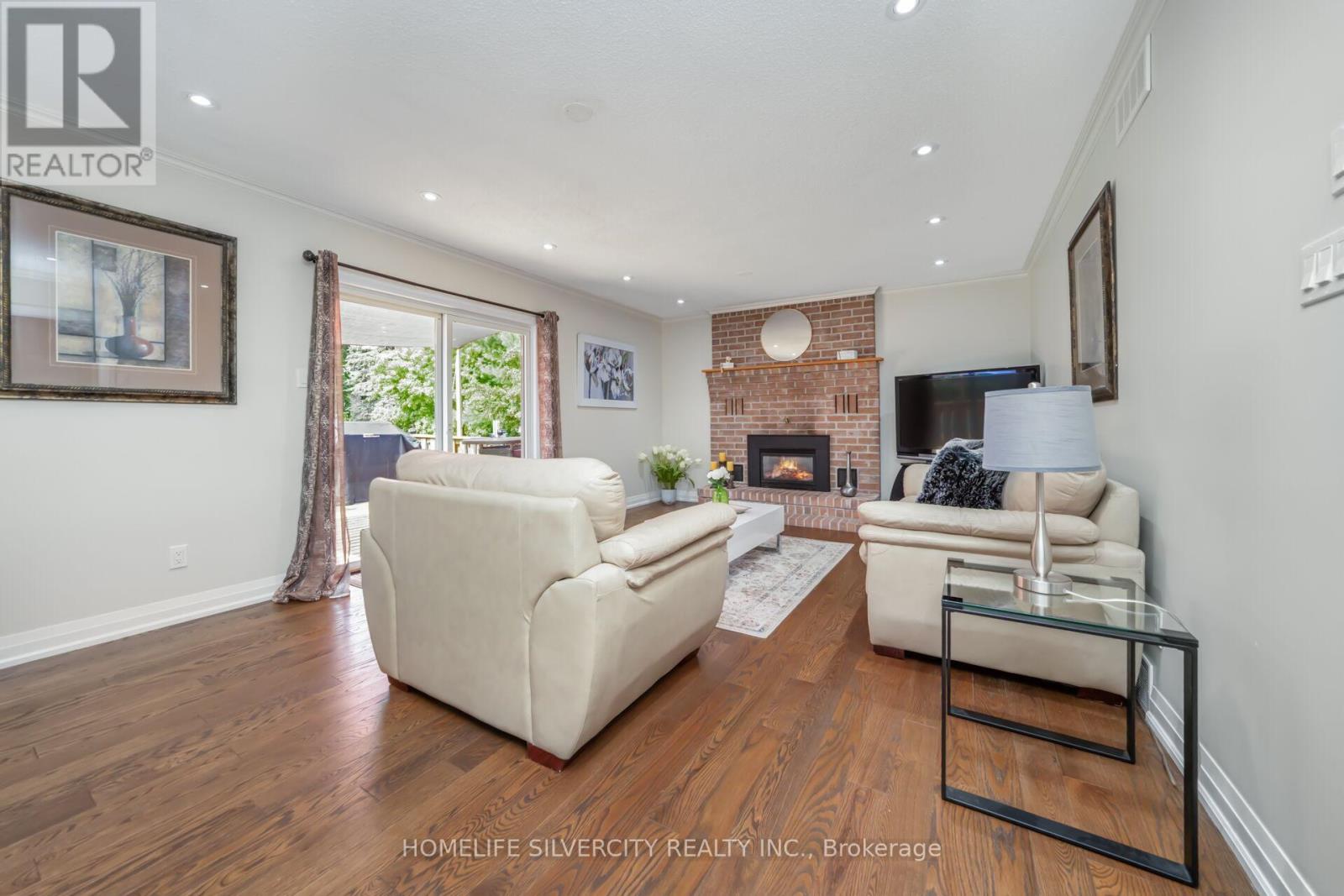 Photo 13 of 118 Parkedge Street, Guelph Eramosa ON