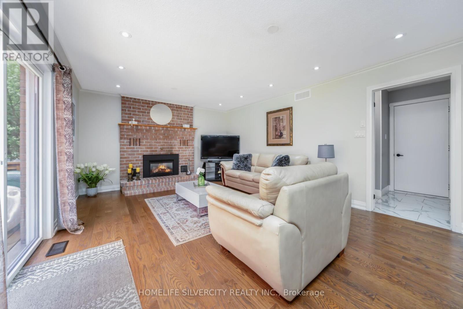 Photo 14 of 118 Parkedge Street, Guelph Eramosa ON
