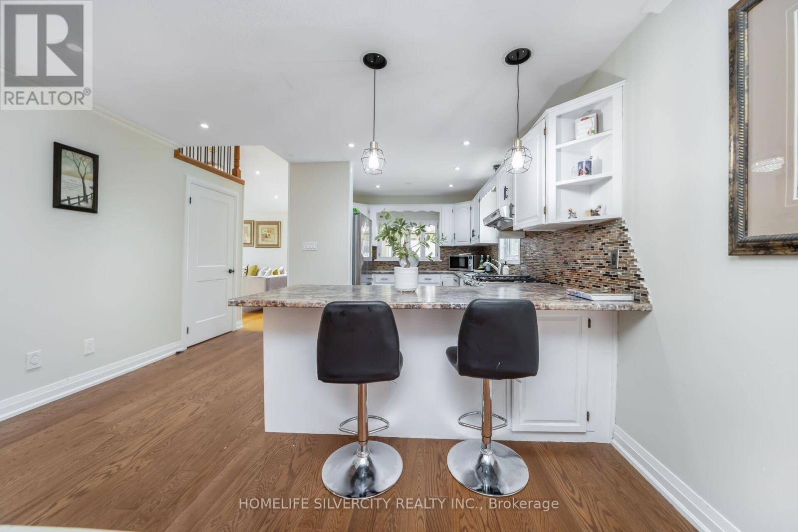 Photo 19 of 118 Parkedge Street, Guelph Eramosa ON