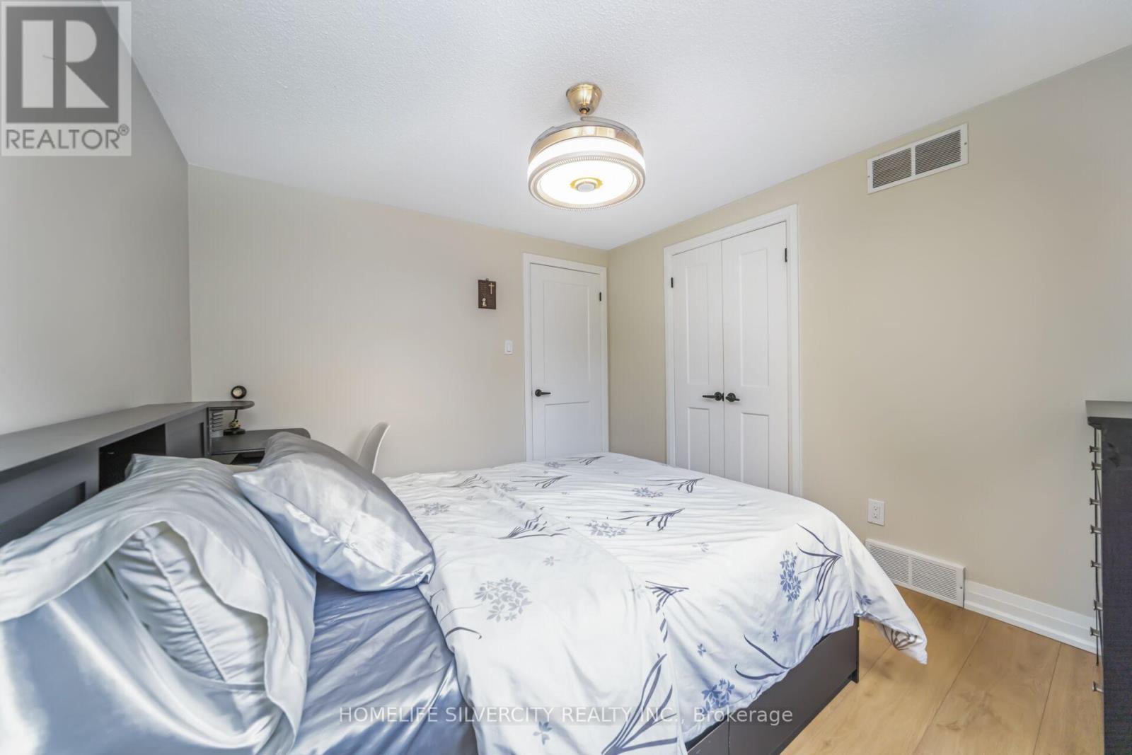 Photo 38 of 118 Parkedge Street, Guelph Eramosa ON