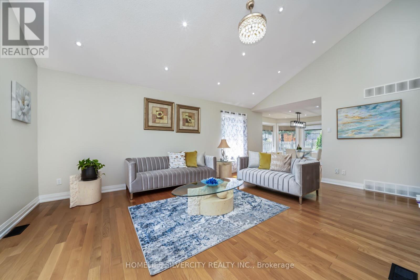 Photo 6 of 118 Parkedge Street, Guelph Eramosa ON
