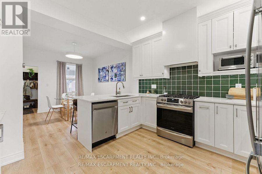 Photo 12 of 50 Harvey Street, Hamilton ON