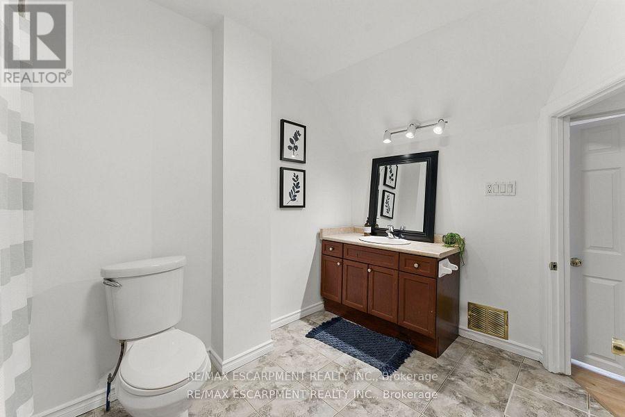 Photo 23 of 50 Harvey Street, Hamilton ON