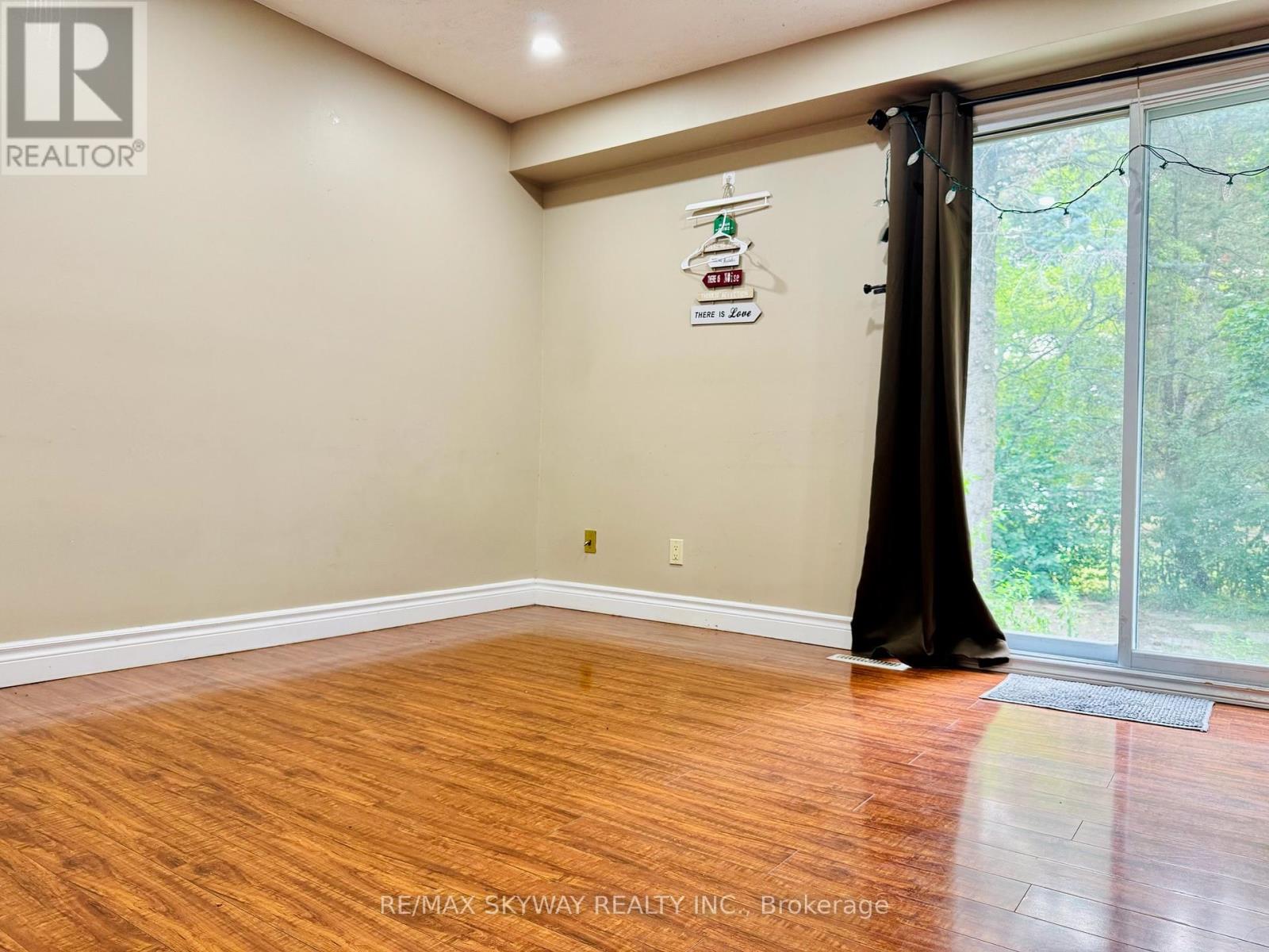Photo 1 of 1 294 Fergus Avenue, Kitchener ON