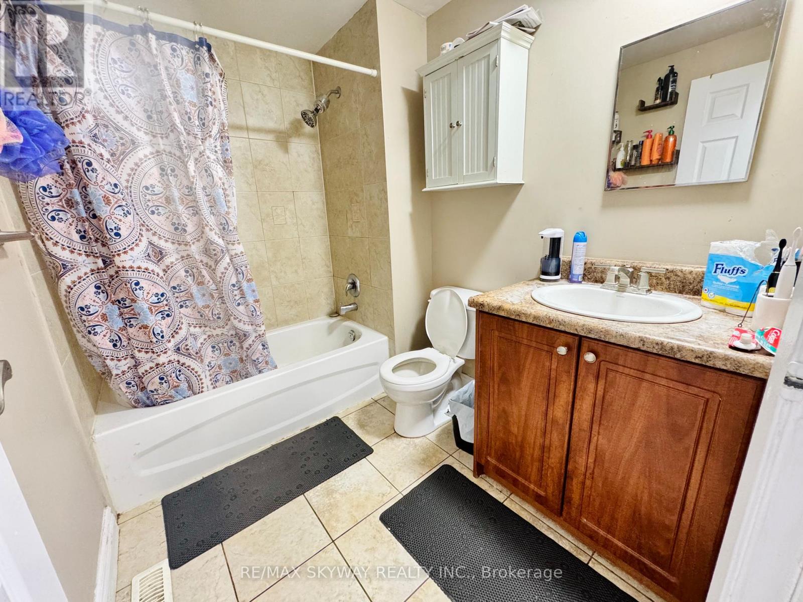 Photo 12 of 1 294 Fergus Avenue, Kitchener ON