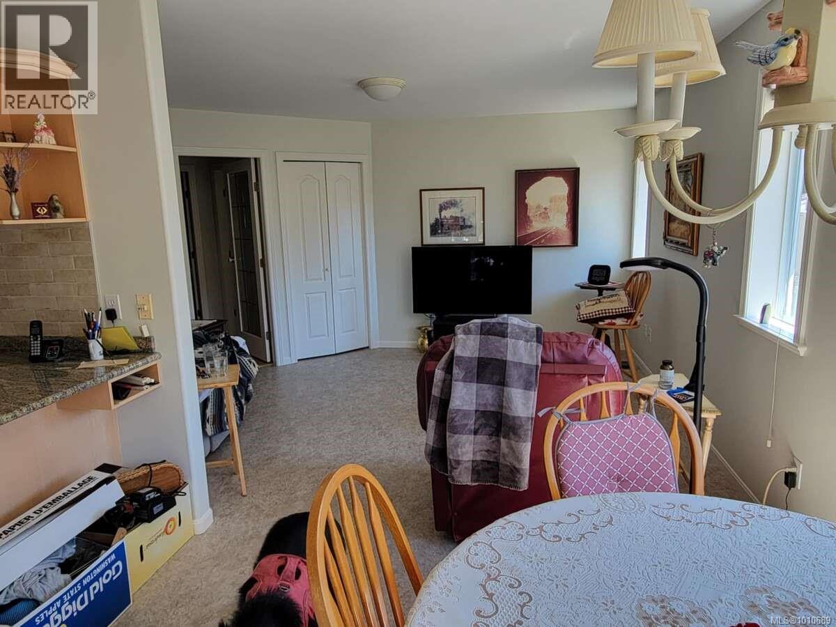 Photo 17 of 10345 Bowerbank Rd, Sidney BC
