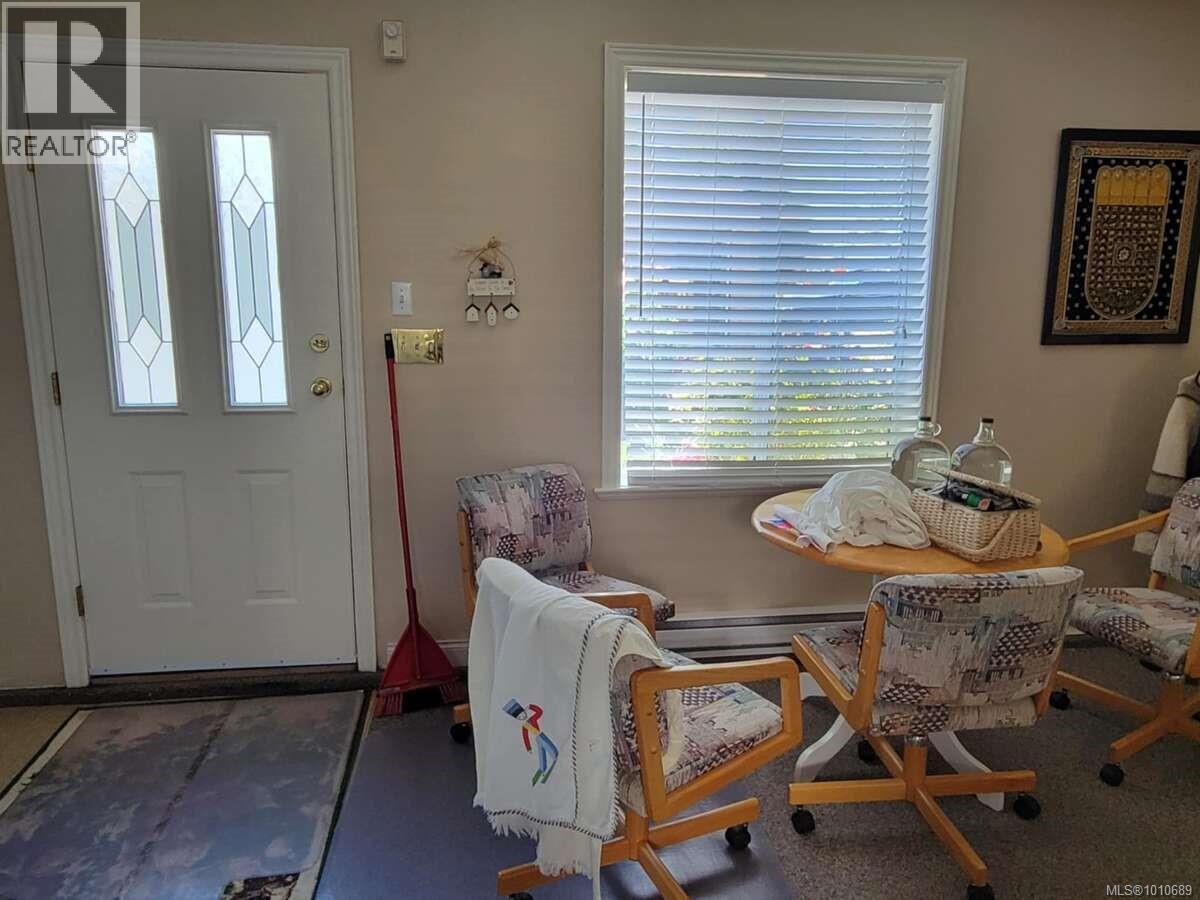 Photo 24 of 10345 Bowerbank Rd, Sidney BC