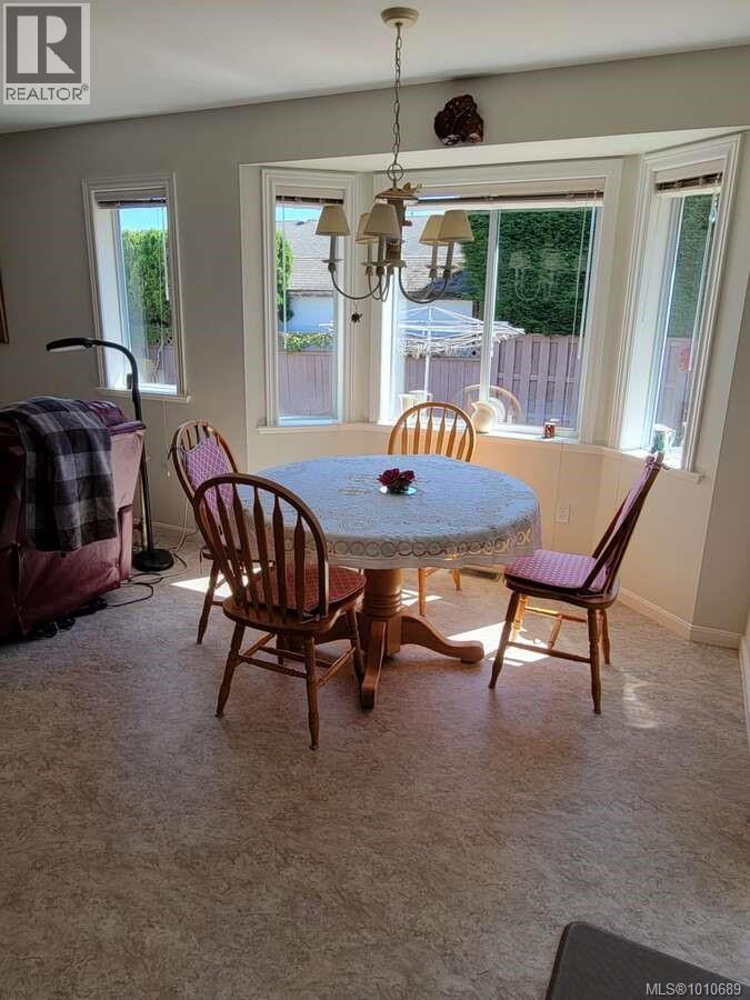 Photo 18 of 10345 Bowerbank Rd, Sidney BC