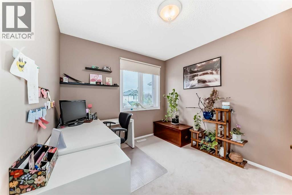 Single Family House for Sale in  River Rock Place SE Riverbend Calgary 