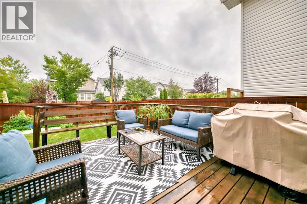 Single Family House for Sale in  River Rock Place SE Riverbend Calgary 