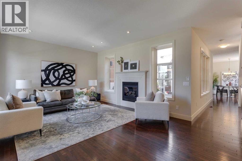 Single Family House for Sale in    Street SW Killarney/Glengarry Calgary 