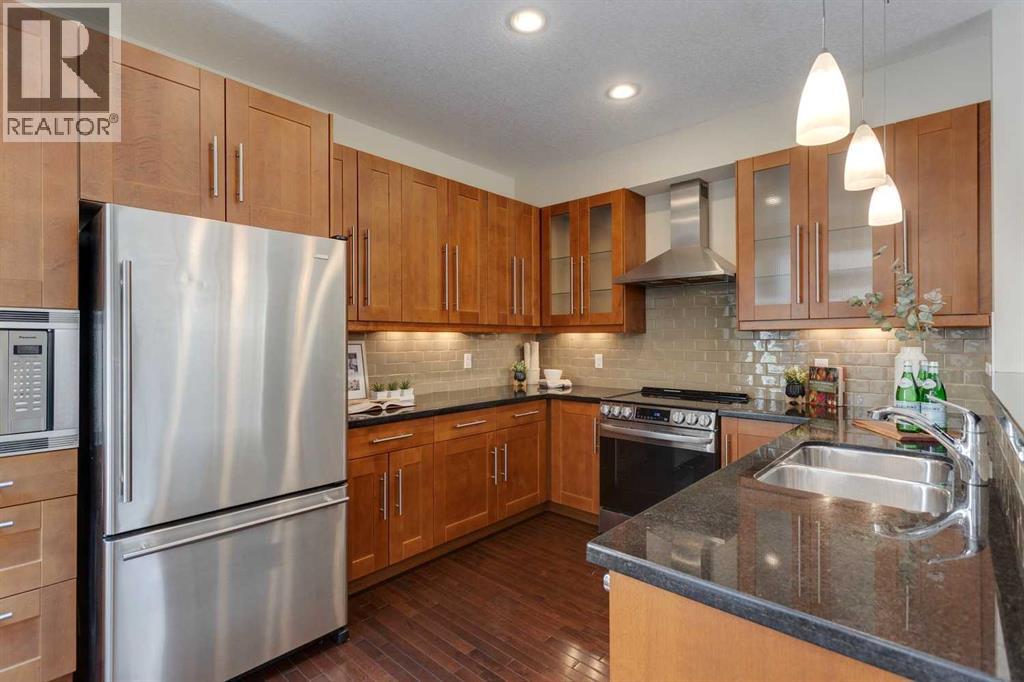 Single Family House for Sale in    Street SW Killarney/Glengarry Calgary 