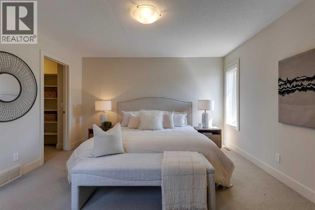 Single Family House for Sale in    Street SW Killarney/Glengarry Calgary 