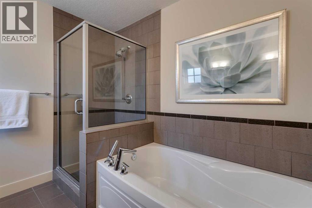 Single Family House for Sale in    Street SW Killarney/Glengarry Calgary 