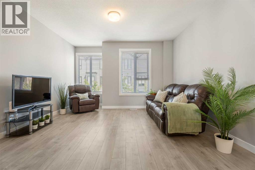 Photo 22 of 508 Drake Landing Wynd, Okotoks AB